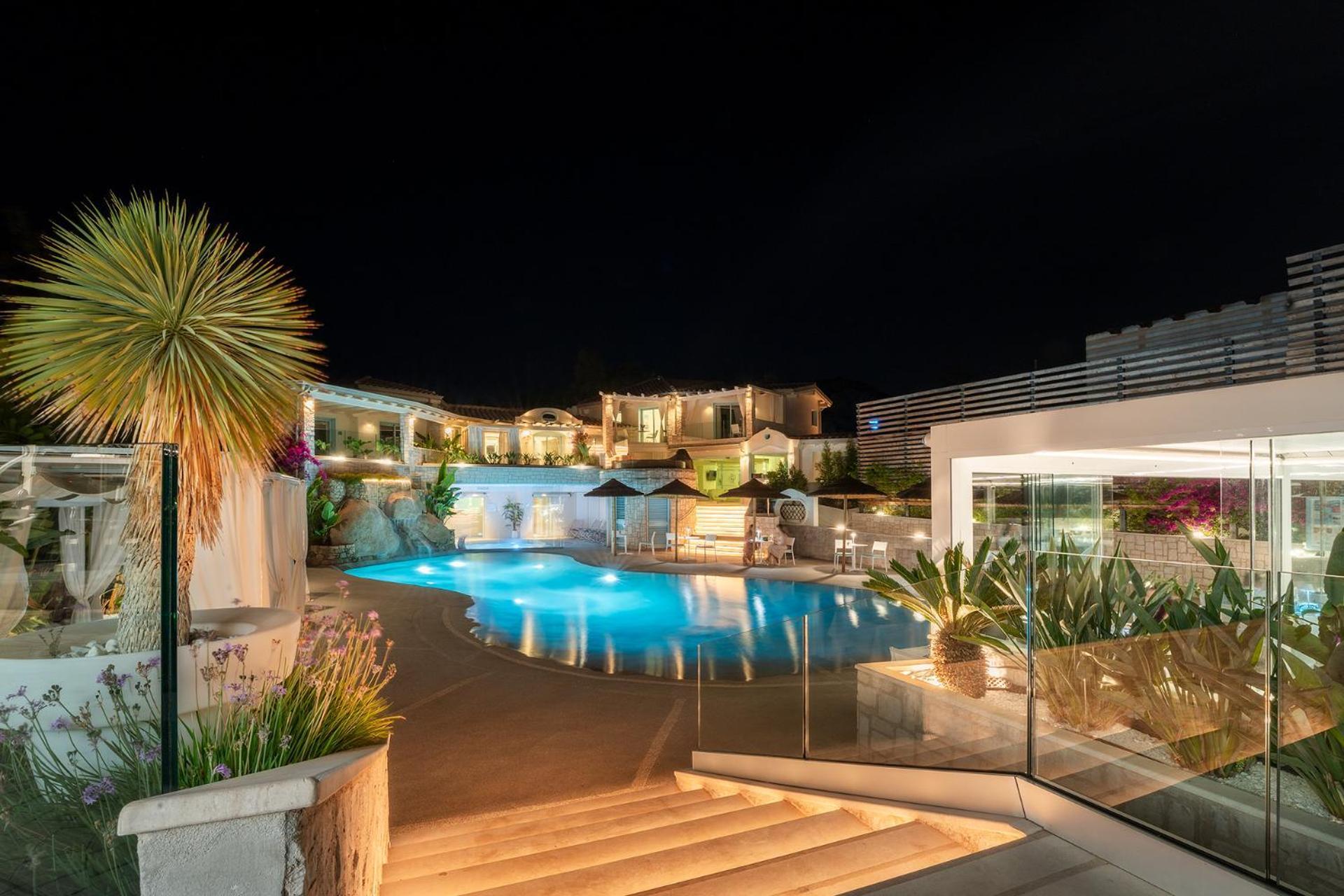 Hotel Oasi Blu Sardinia Santa Margherita di Pula Esterno foto