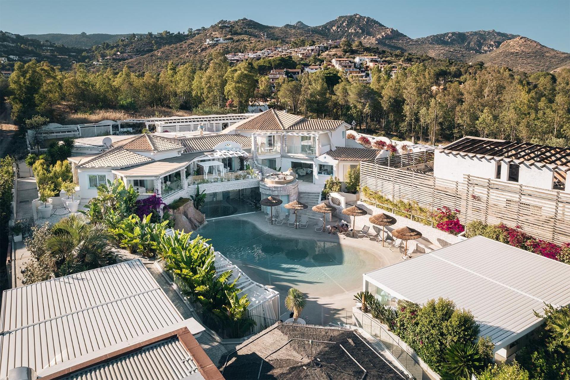 Hotel Oasi Blu Sardinia Santa Margherita di Pula Esterno foto